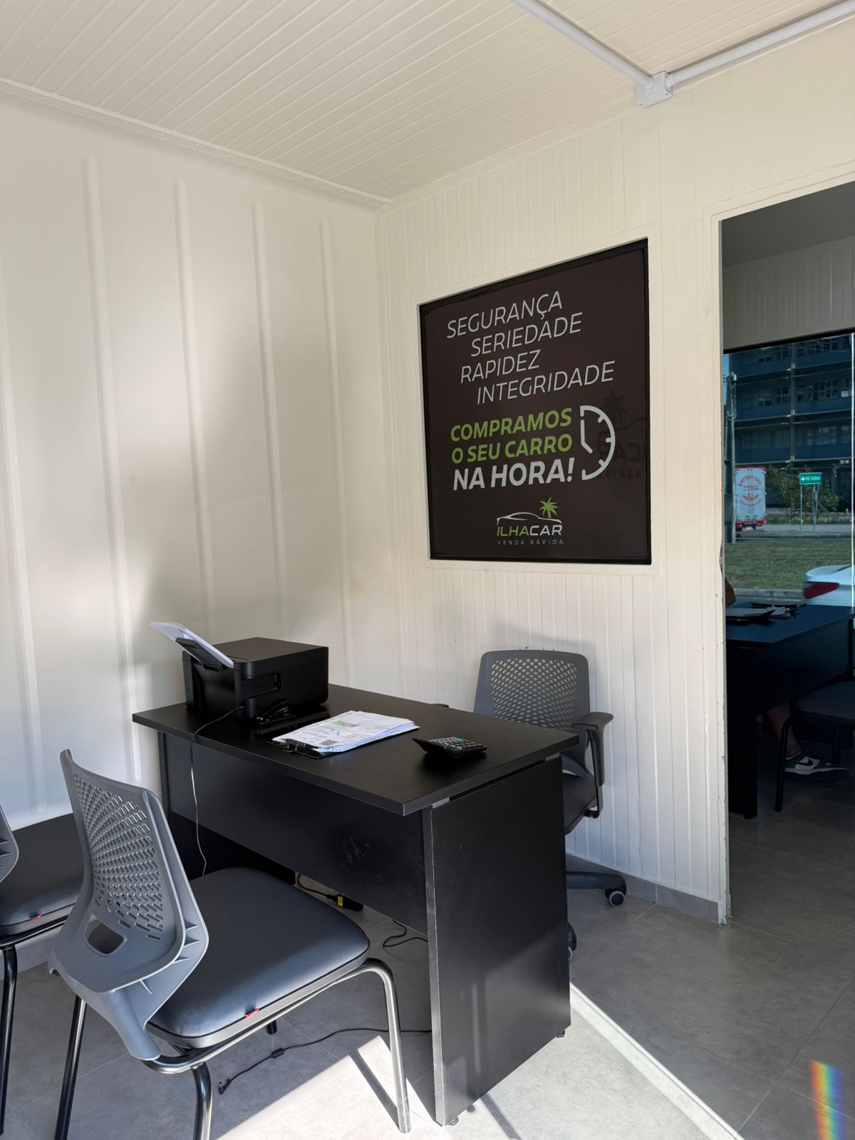 Escritório interno IlhaCar